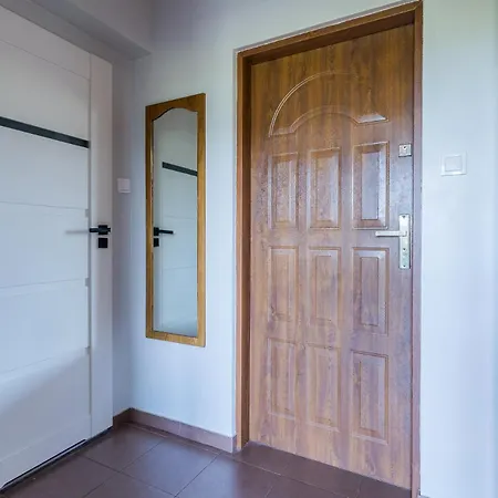 Przytulne Mieszkanie Blisko Ergo Areny Ii Apartment *